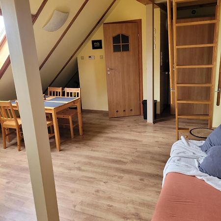 Apartamenty Na Poddaszu Bierdzany 외부 사진